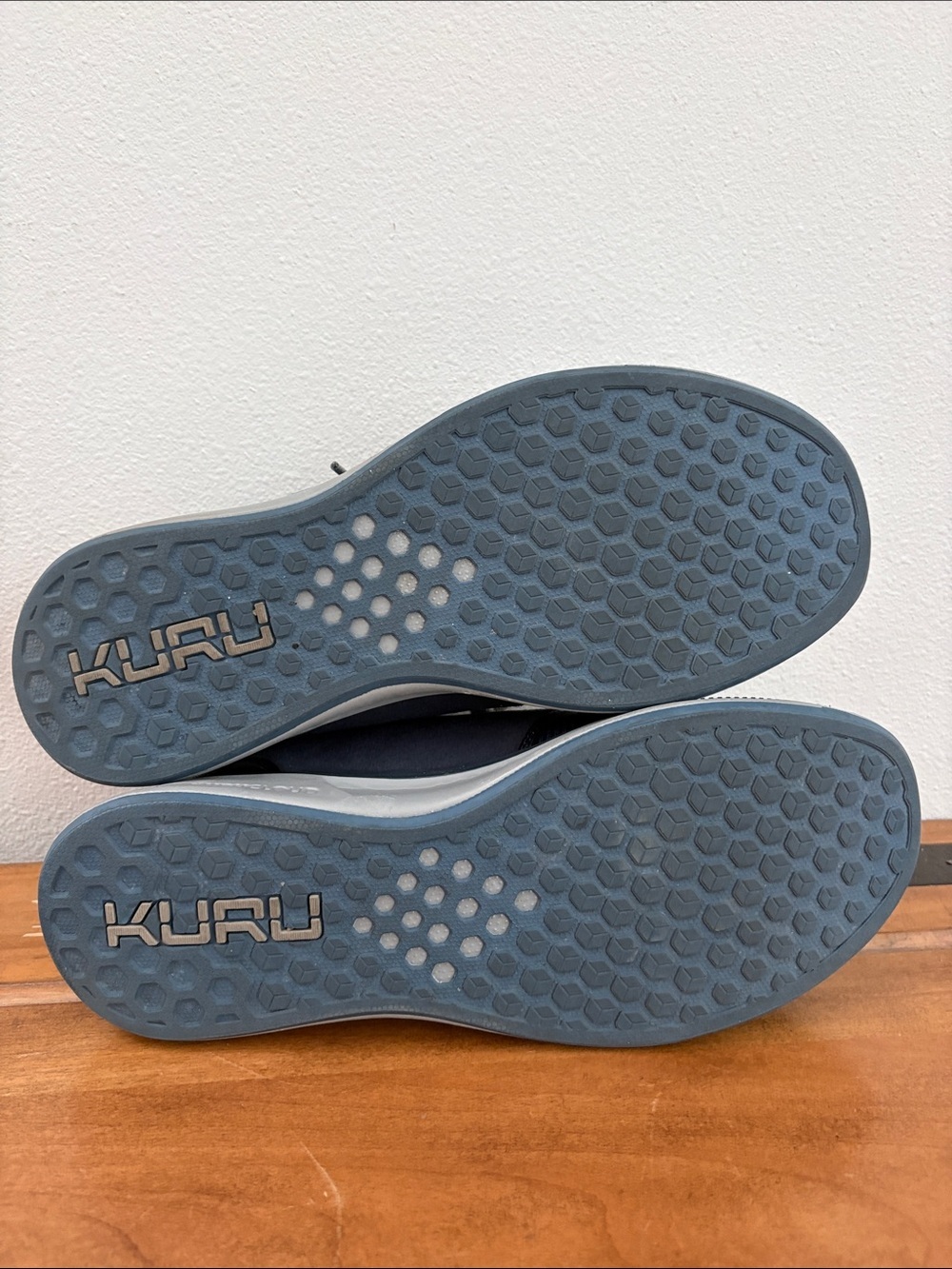 Kuru Atom Men's Navy Athletic Lace-Up Sneakers Size 11 Wide - Picture 10 of 11
